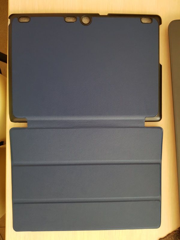 Брак Чохол для Lenovo Tab 2 A10-70 SmartCase NavyBlue зі браком